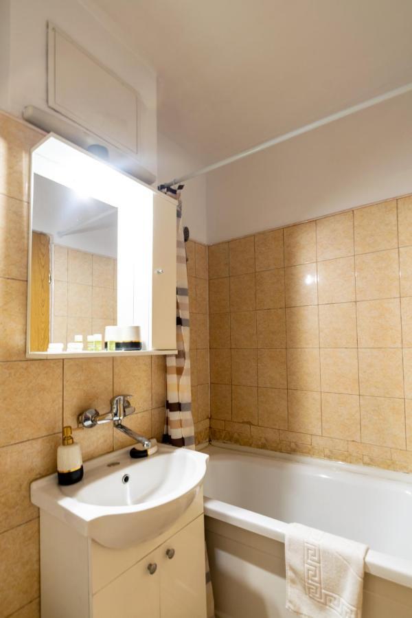 Apartament Centru - Cec Apartment Craiova Exterior photo